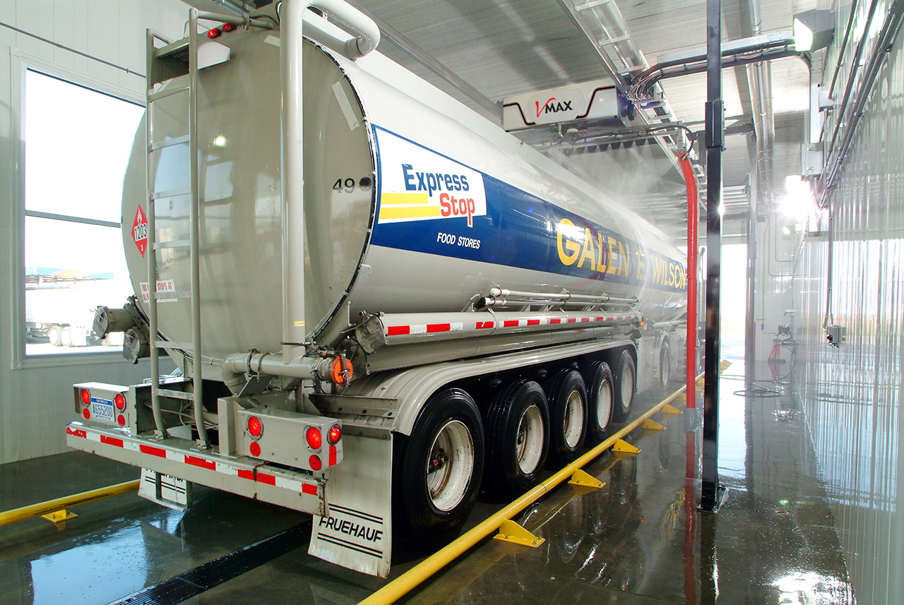 truck and bus touchless 1